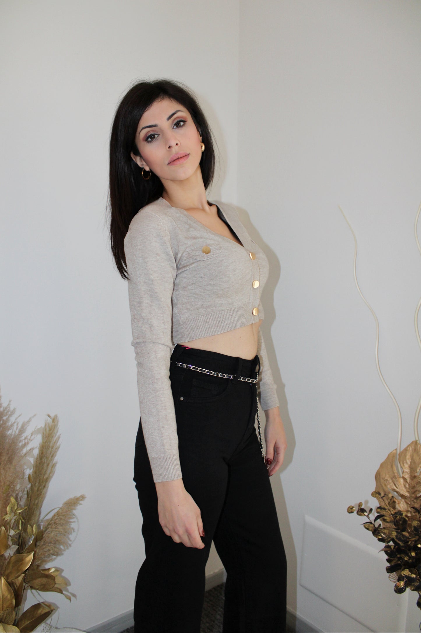 CARDIGAN CROP CON DETTAGLI IN ORO